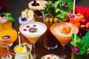 cocktails at Momentos